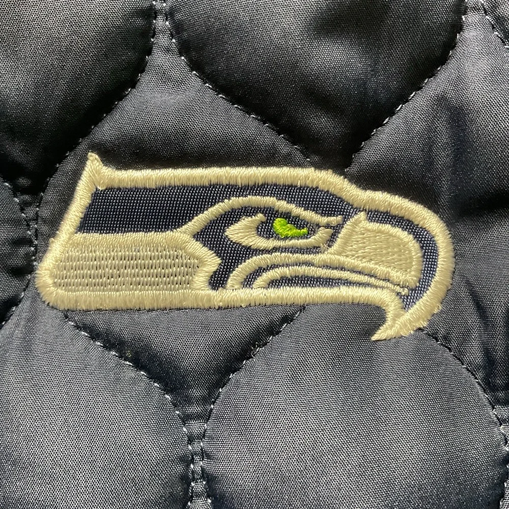 NFL Seattle Seahawks Blue and Green Team Apparel zip quilted jacket XL - Picture 8 of 13